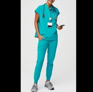 FIGS teal limited edition Zamora joggers, M